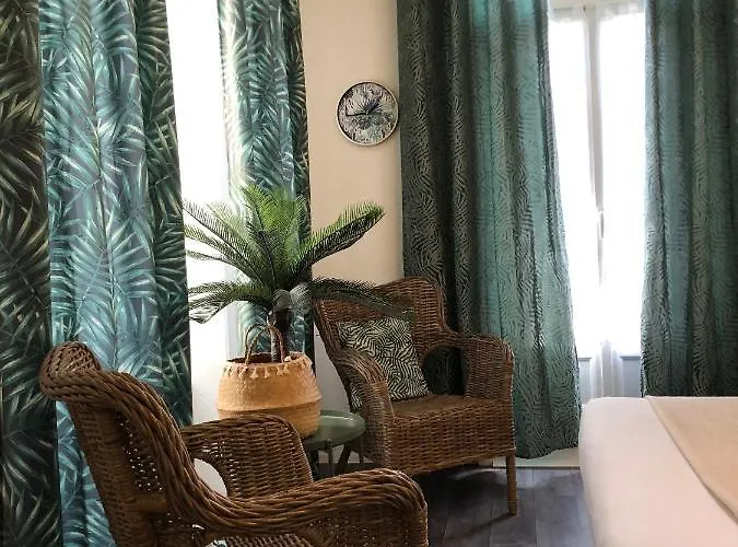 Equateur-centre Jaude Апартаменты